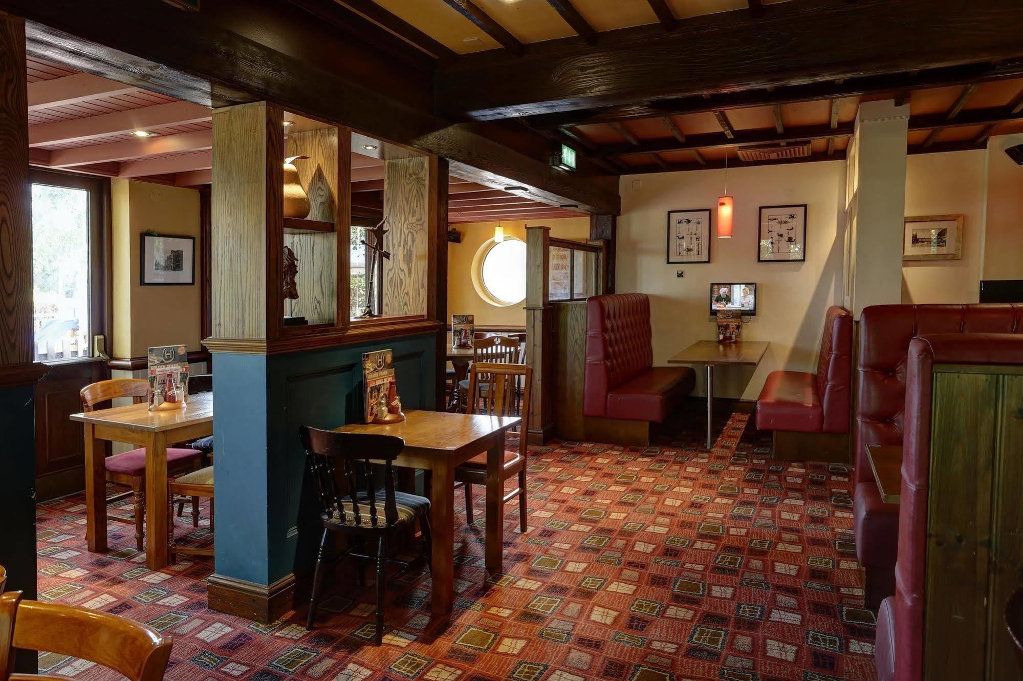 Weathervane Hotel By Greene King Inns Stoke-on-Trent Extérieur photo