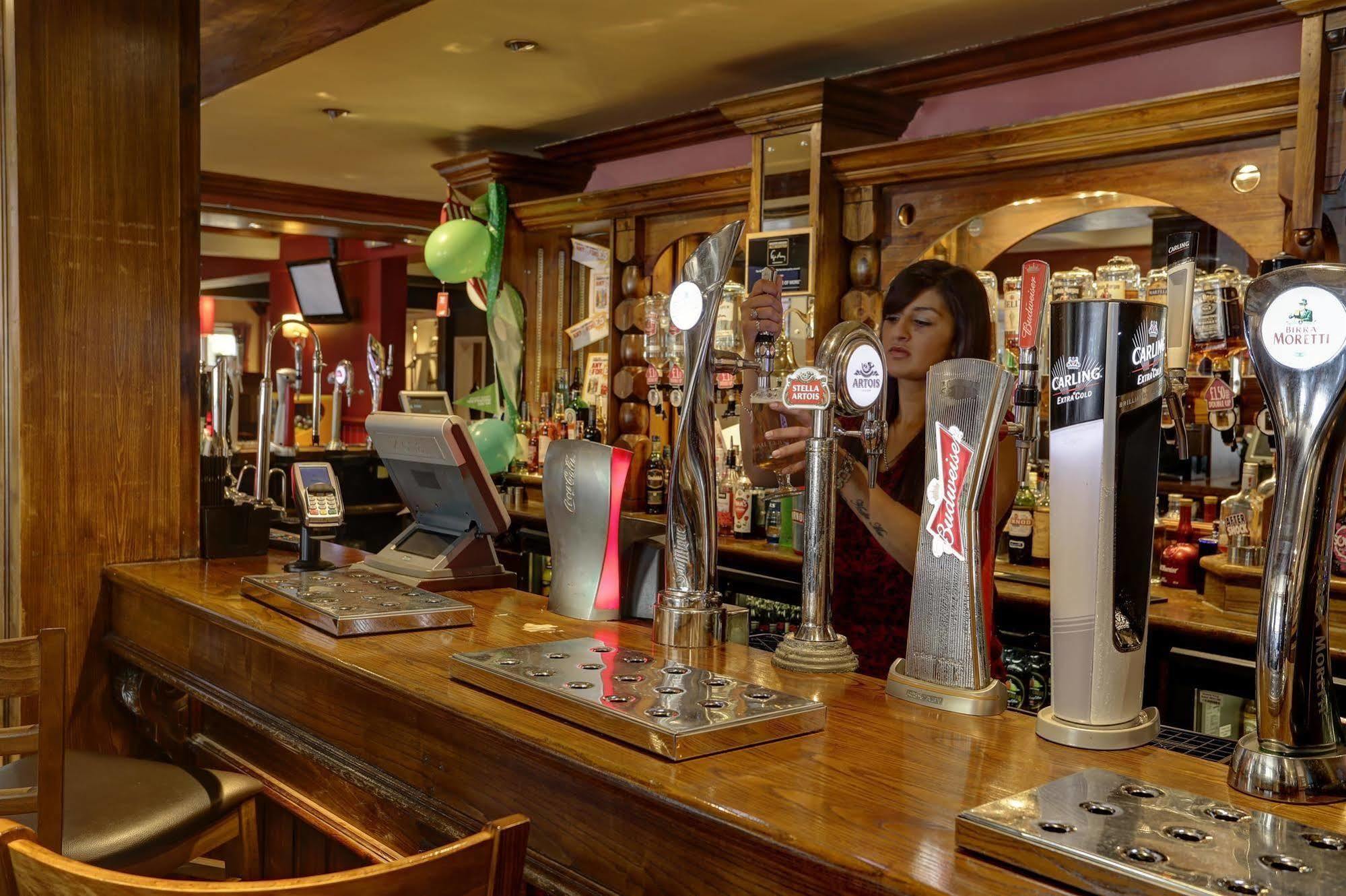 Weathervane Hotel By Greene King Inns Stoke-on-Trent Extérieur photo